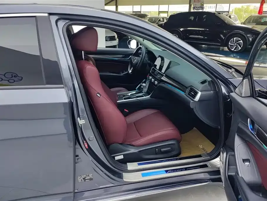 Honda Accord 2023 из CN, фото 8