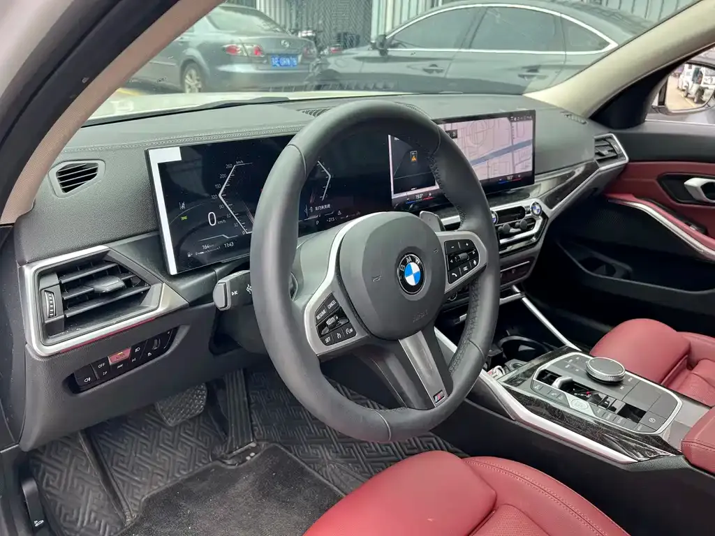 BMW 3 Series 2024 из CN, фото 2