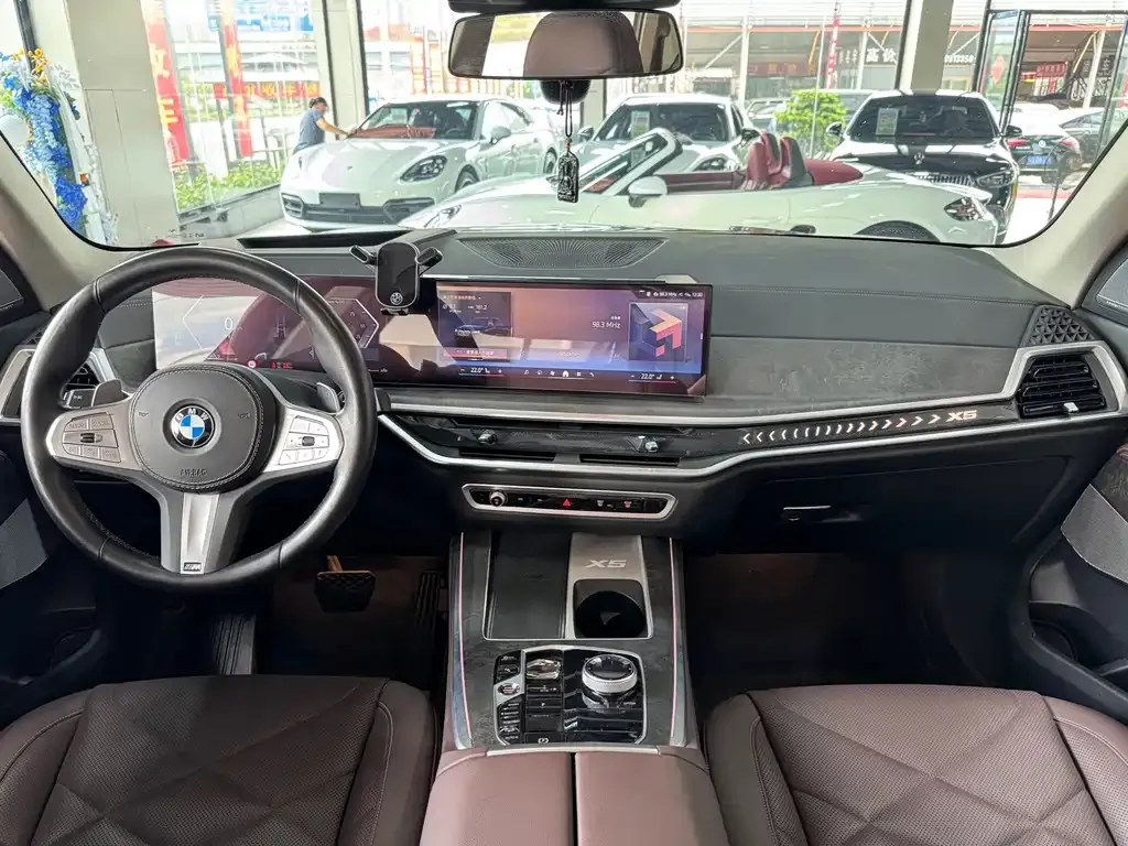 BMW X5 2024 из CN, фото 5