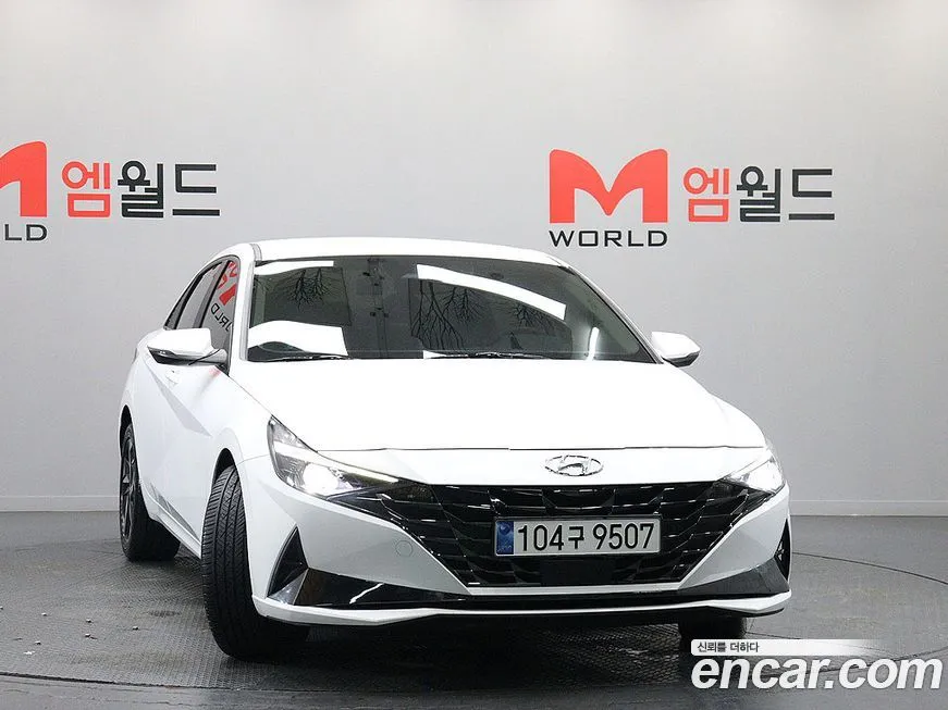 Hyundai AVANTE — фото 2