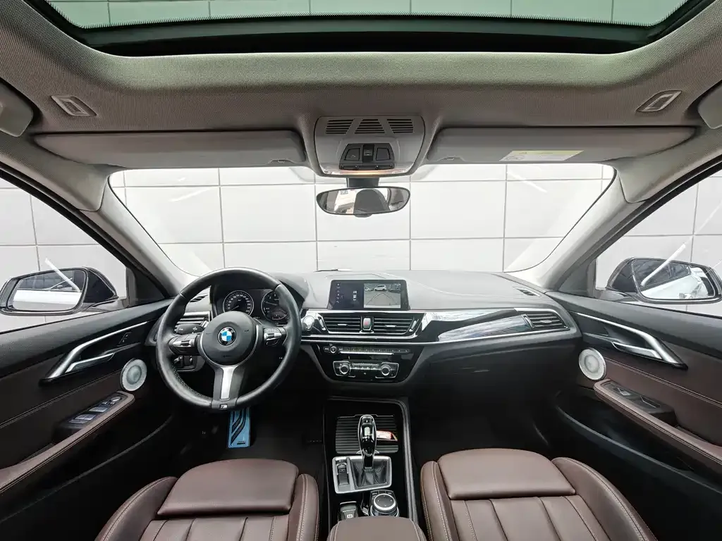 BMW 1 Series 2021 из CN, фото 6