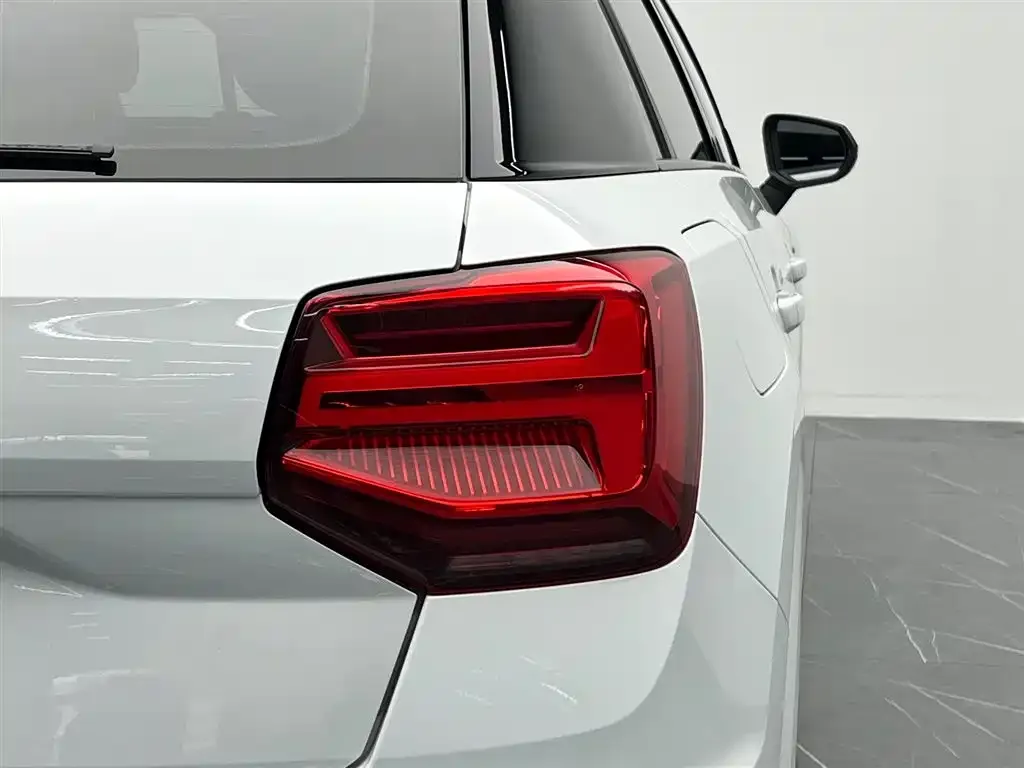 Audi Q2L 2024 из CN, фото 10