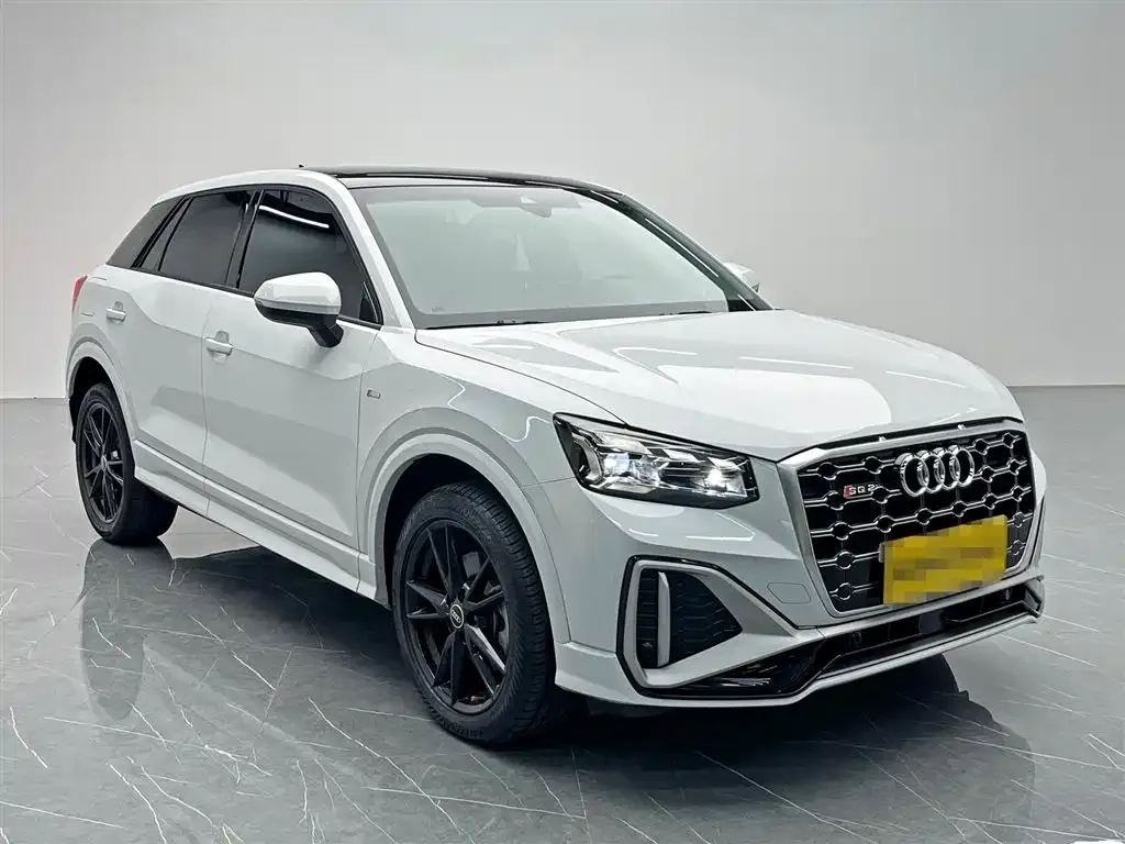 Audi Q2L 2024 из CN, фото 8