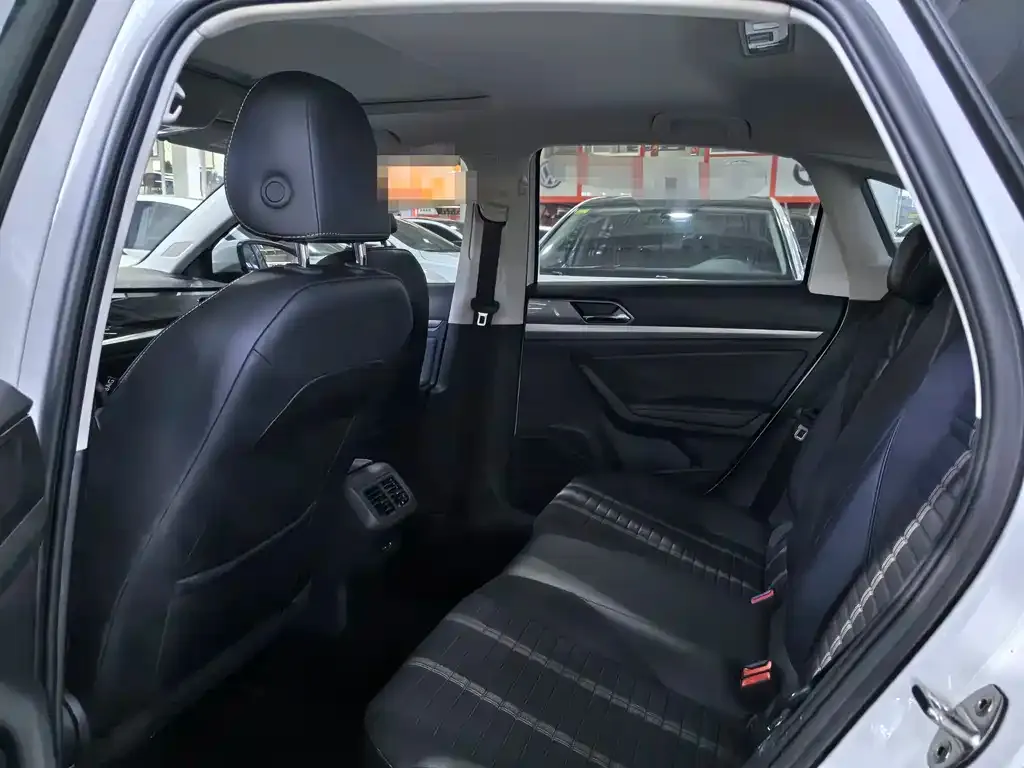 Volkswagen Lavida 2021 из CN, фото 9