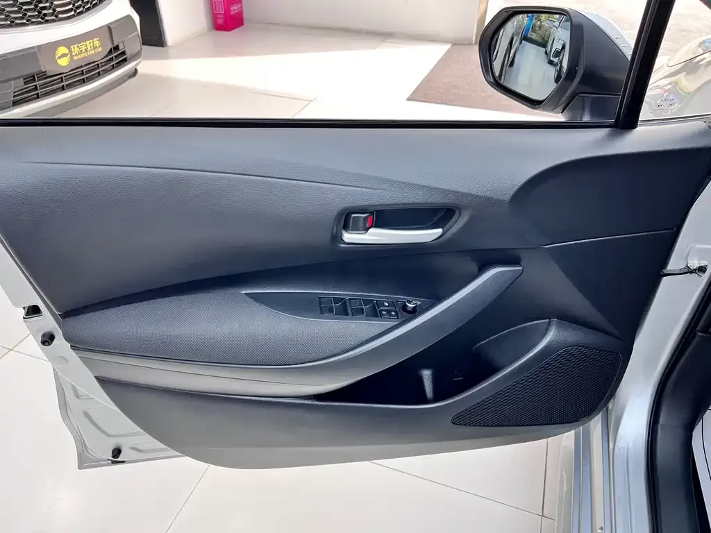 Toyota Levin 2022 из CN, фото 10
