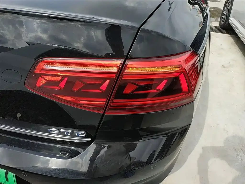 [object Object] Magotan GTE PHEV 2022 из CN, фото 8