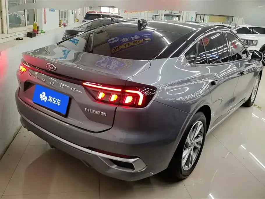 Ford Mondeo 2022 из CN, фото 3