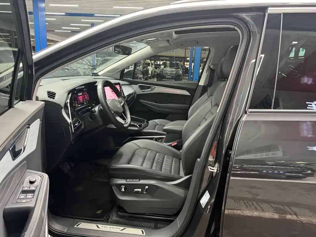 Volkswagen Talagon 2023 из CN, фото 6