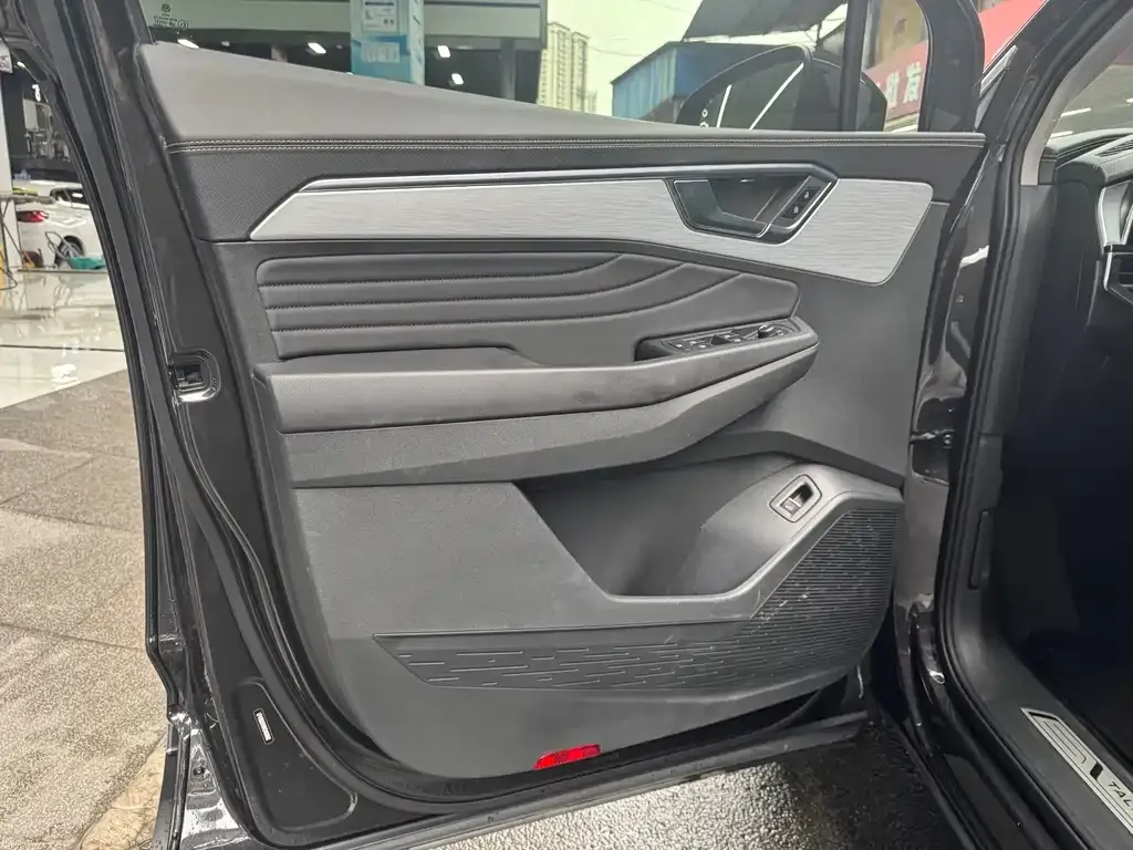 Volkswagen Talagon 2023 из CN, фото 7