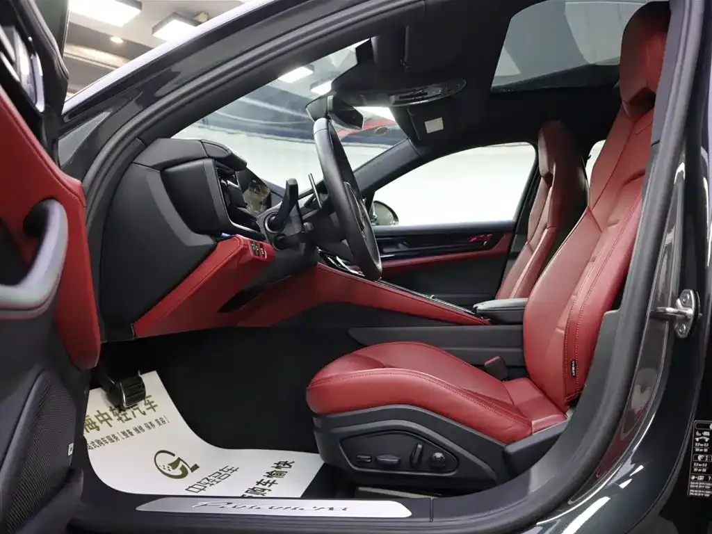 Porsche Panamera 2024 из CN, фото 6