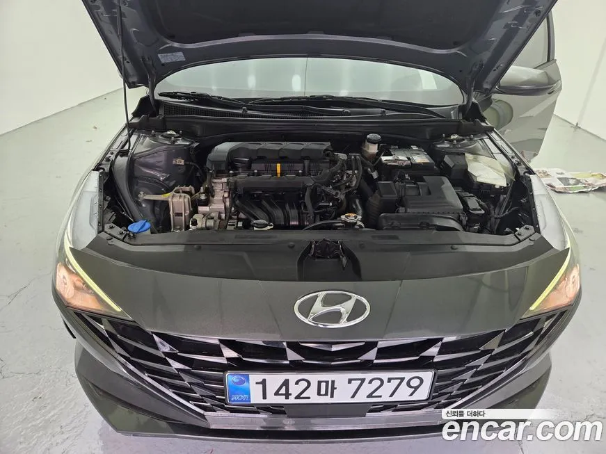 Hyundai AVANTE — фото 5
