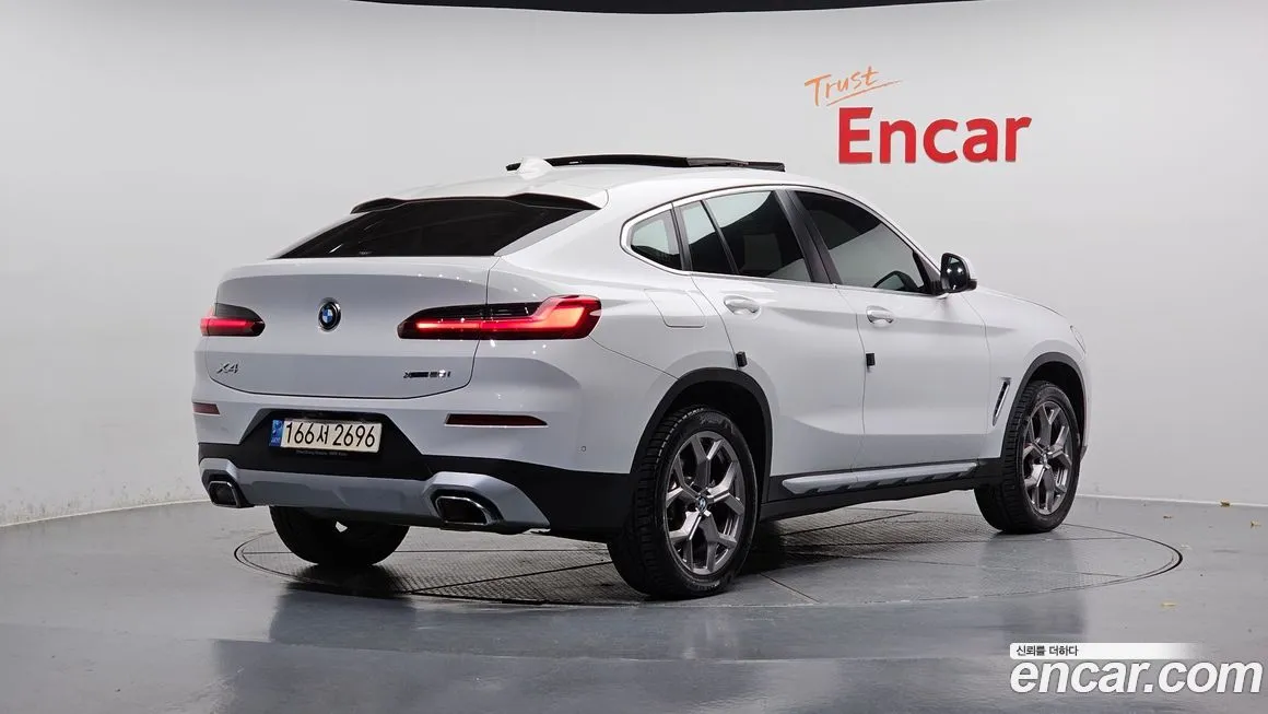 BMW X4 2022 из KR, фото 2