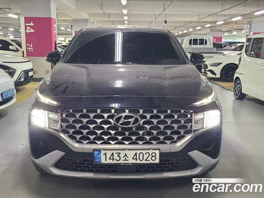 Hyundai Santafe — фото 1