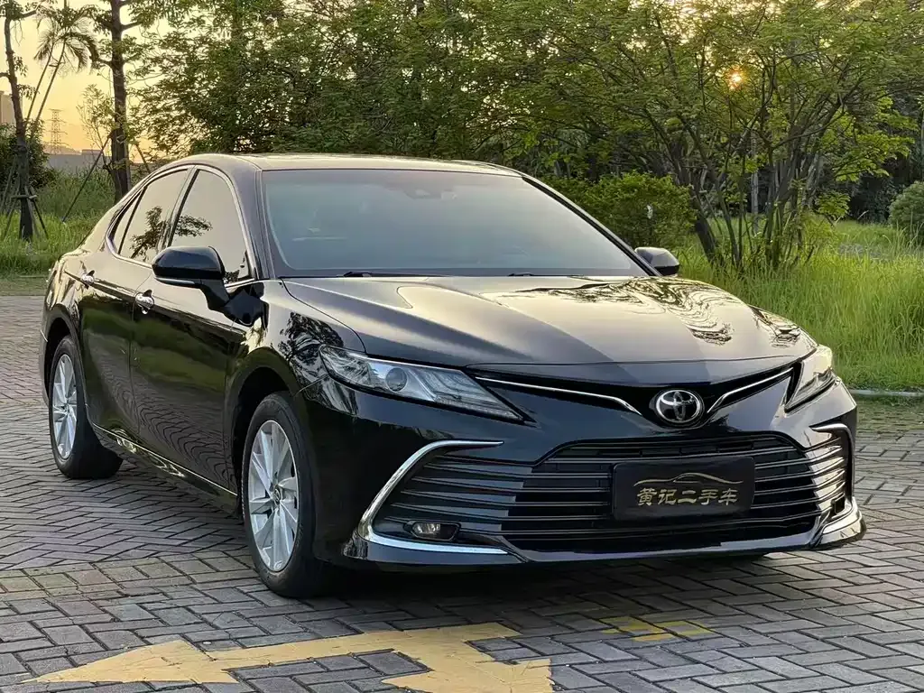 Toyota Camry 2023 из CN, фото 3