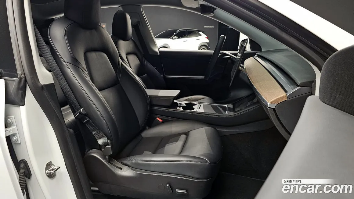 Tesla Model Y 2021 из KR, фото 10