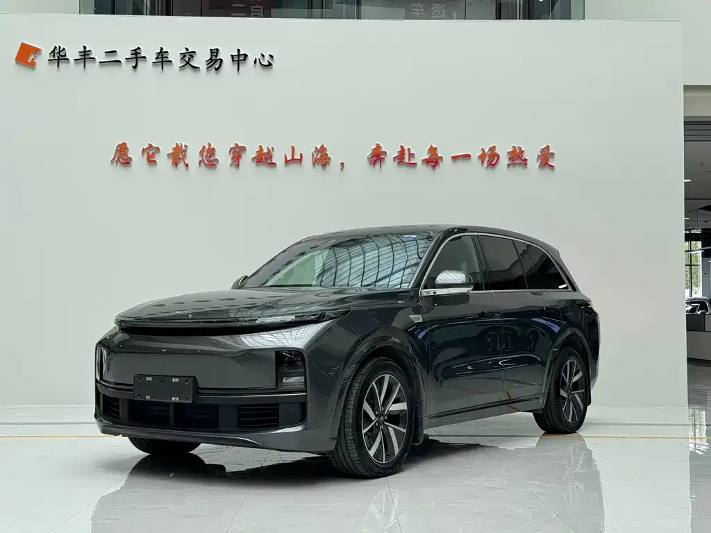 Li Auto L8 2023 из CN, фото 1