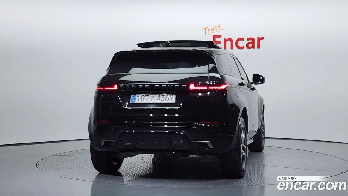 Land Rover Range Rover Evoque — фото 4