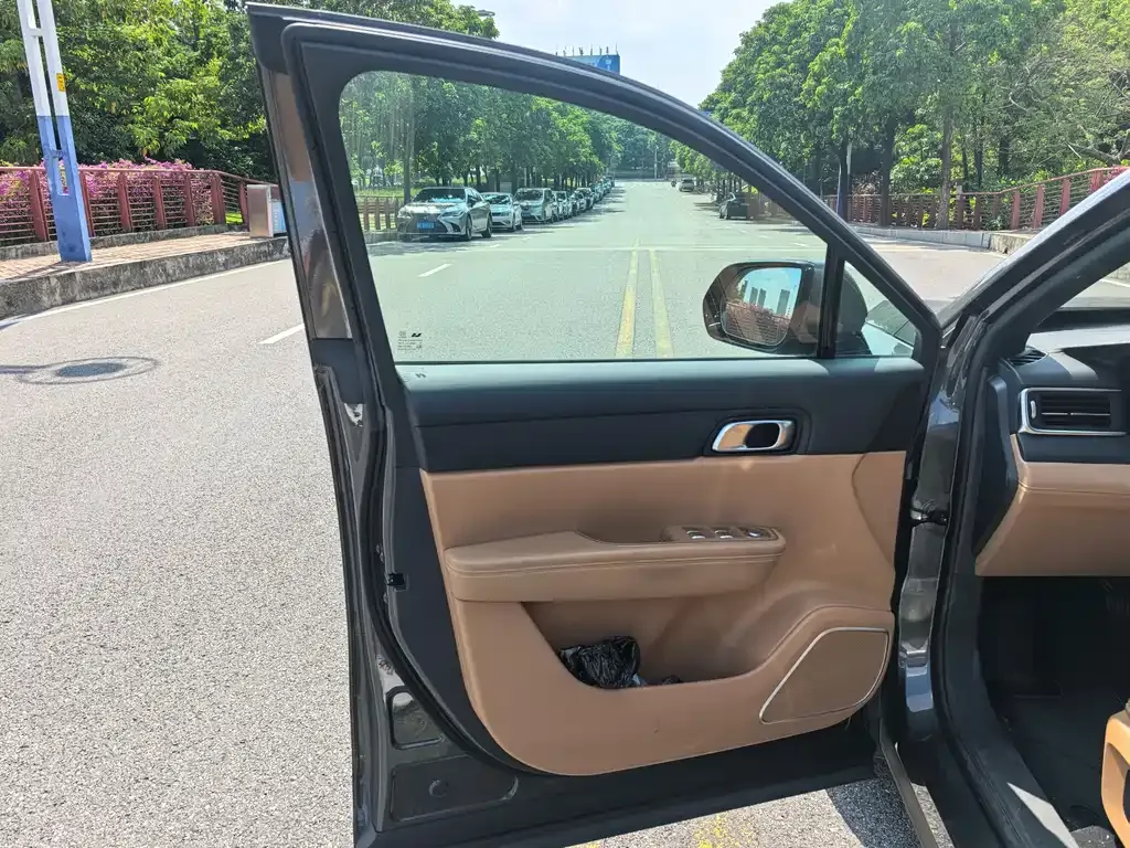 Li Auto ONE 2022 из CN, фото 4