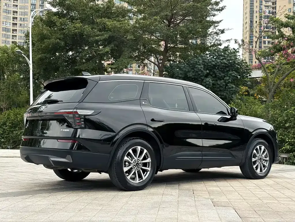 Ford Edge 2023 из CN, фото 6