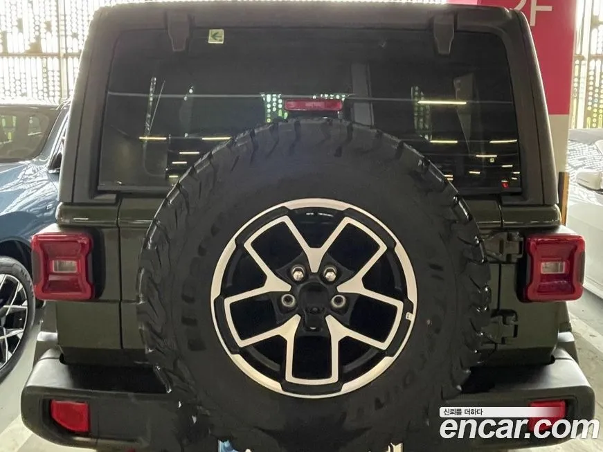 Jeep Wrangler 2024 из KR, фото 7