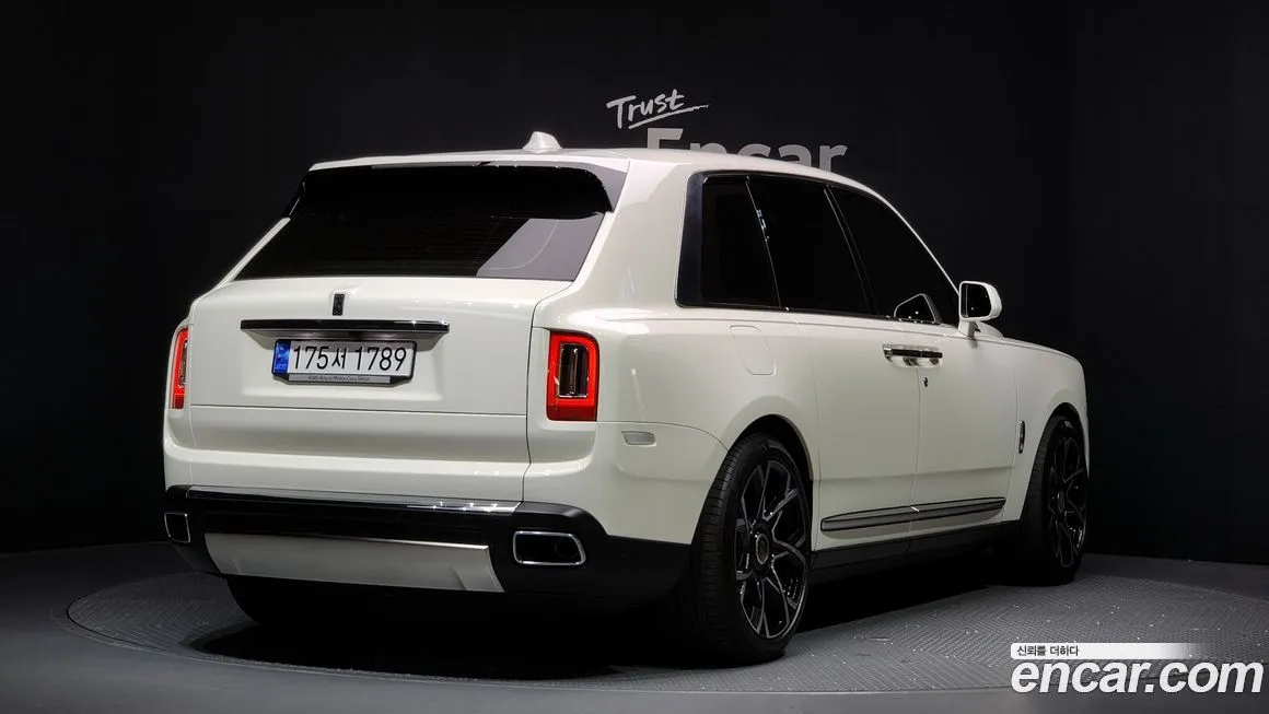 Rolls-Royce Cullinan 2023 из KR, фото 2
