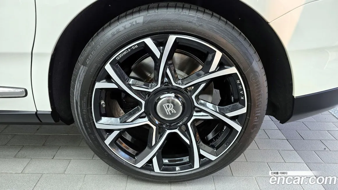 Rolls-Royce Cullinan 2023 из KR, фото 5