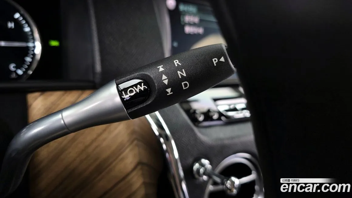 Rolls-Royce Cullinan 2023 из KR, фото 9