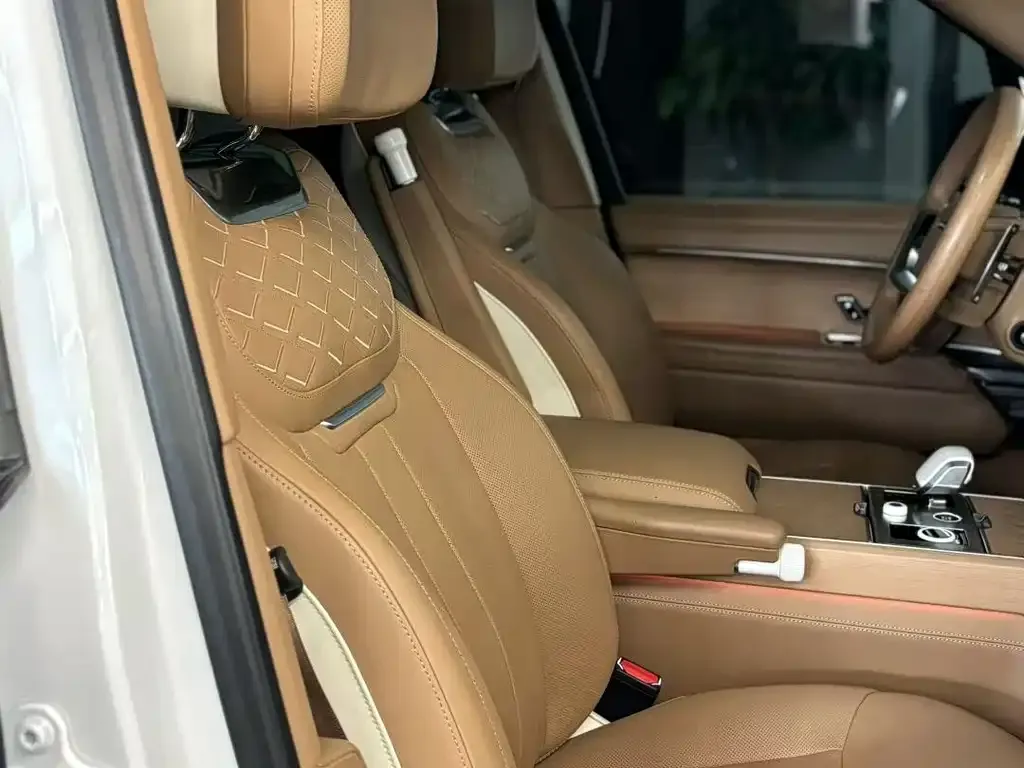 Land Rover Range Rover 2023 из CN, фото 4