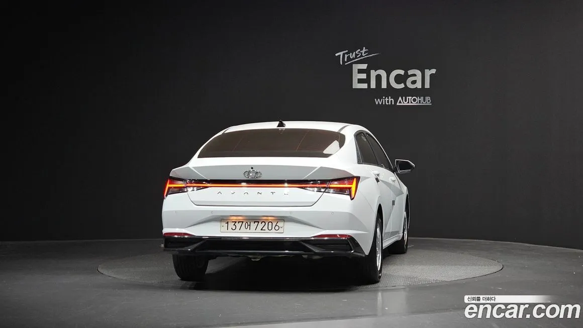Hyundai AVANTE — фото 4