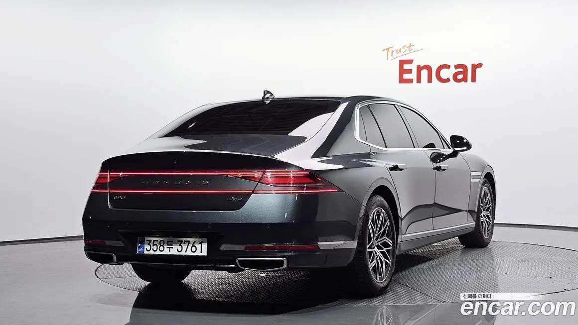Genesis G90 2022 из KR, фото 2