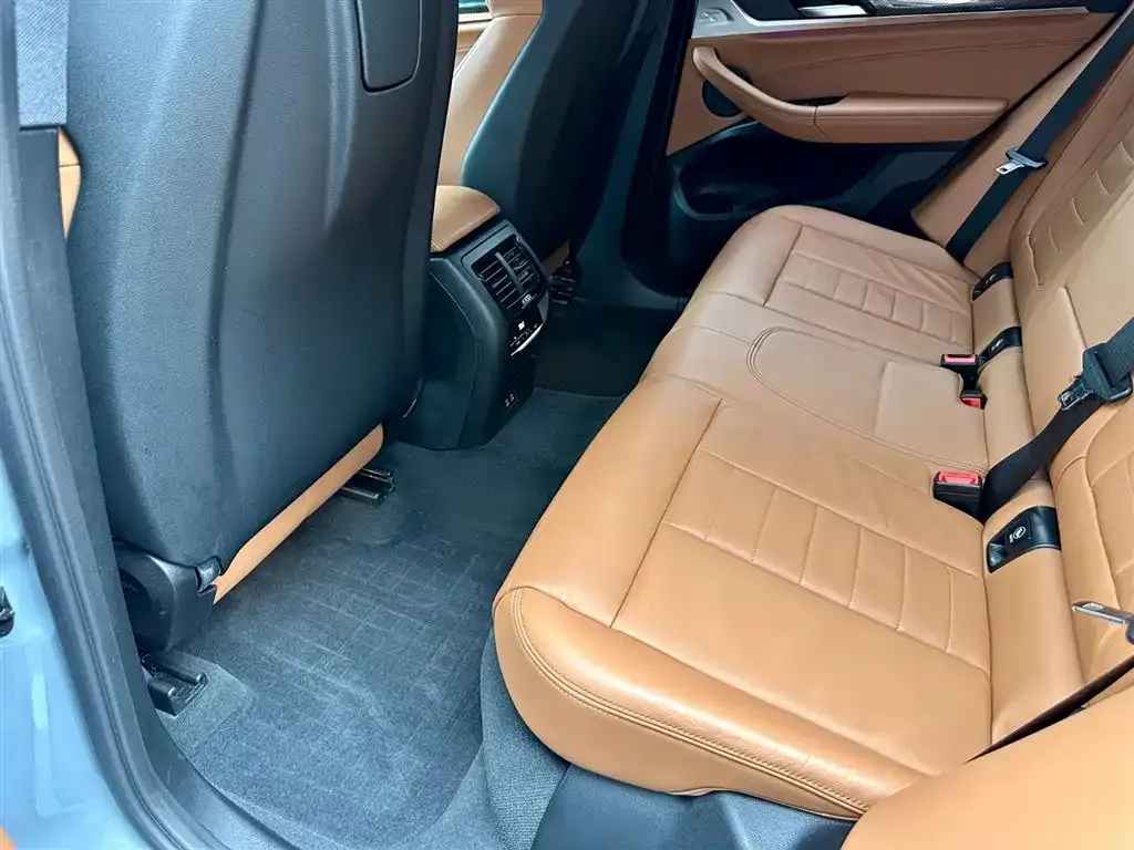 BMW X3 M40i 2023 из CN, фото 8