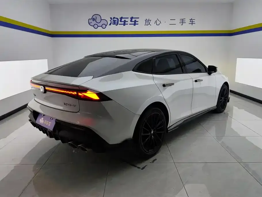Changan UNI-V 2024 из CN, фото 3
