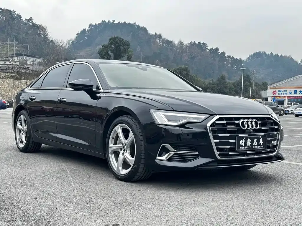Audi A6L — фото 9