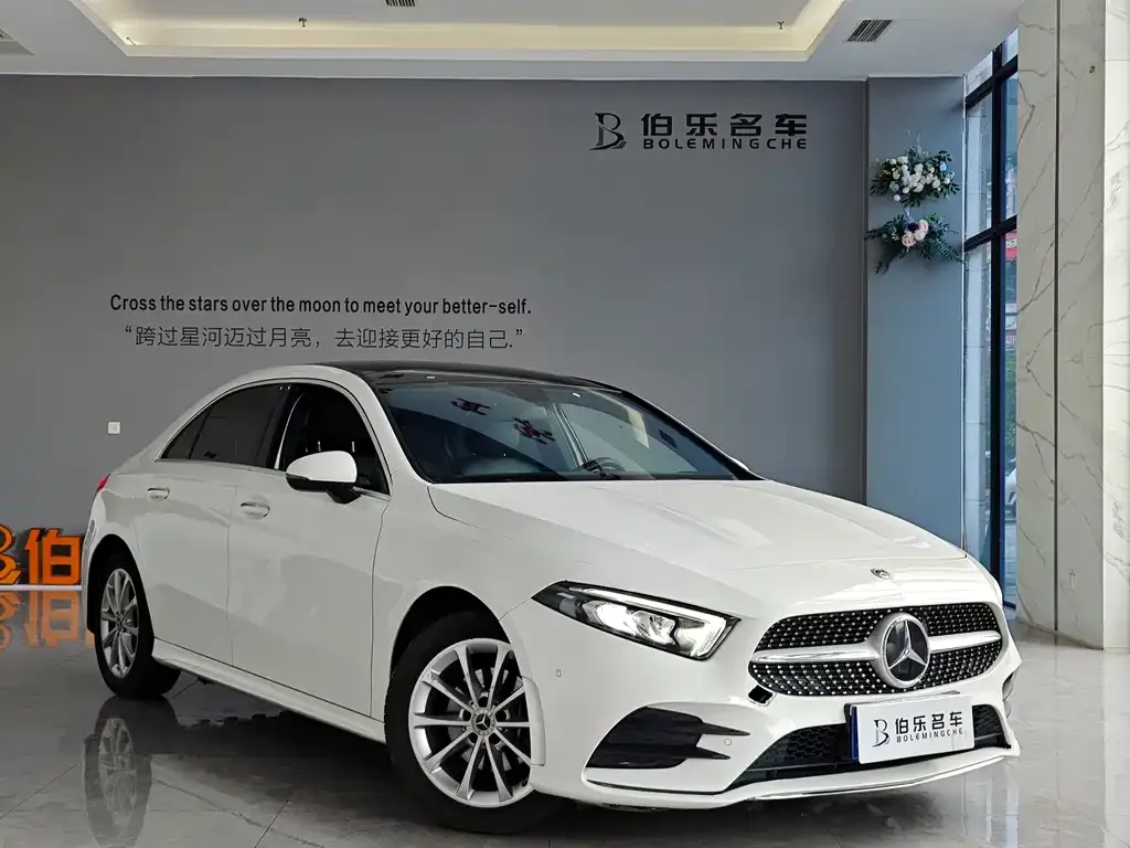 Mercedes-Benz A-Class — фото 2