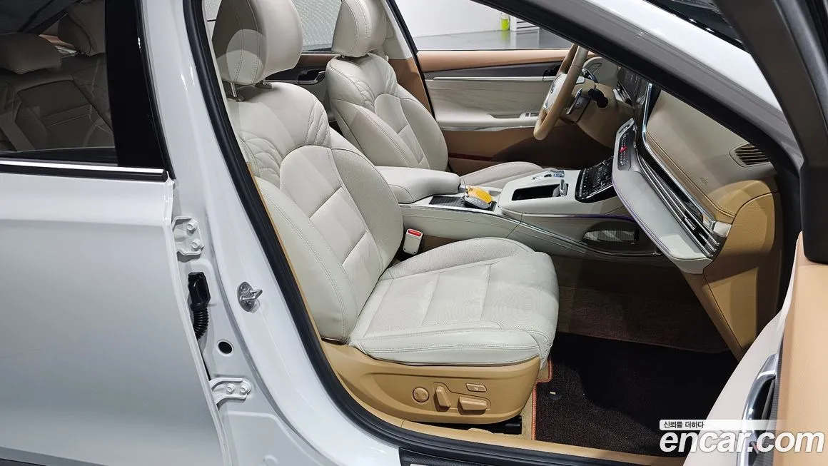 Hyundai Grandeur — фото 10
