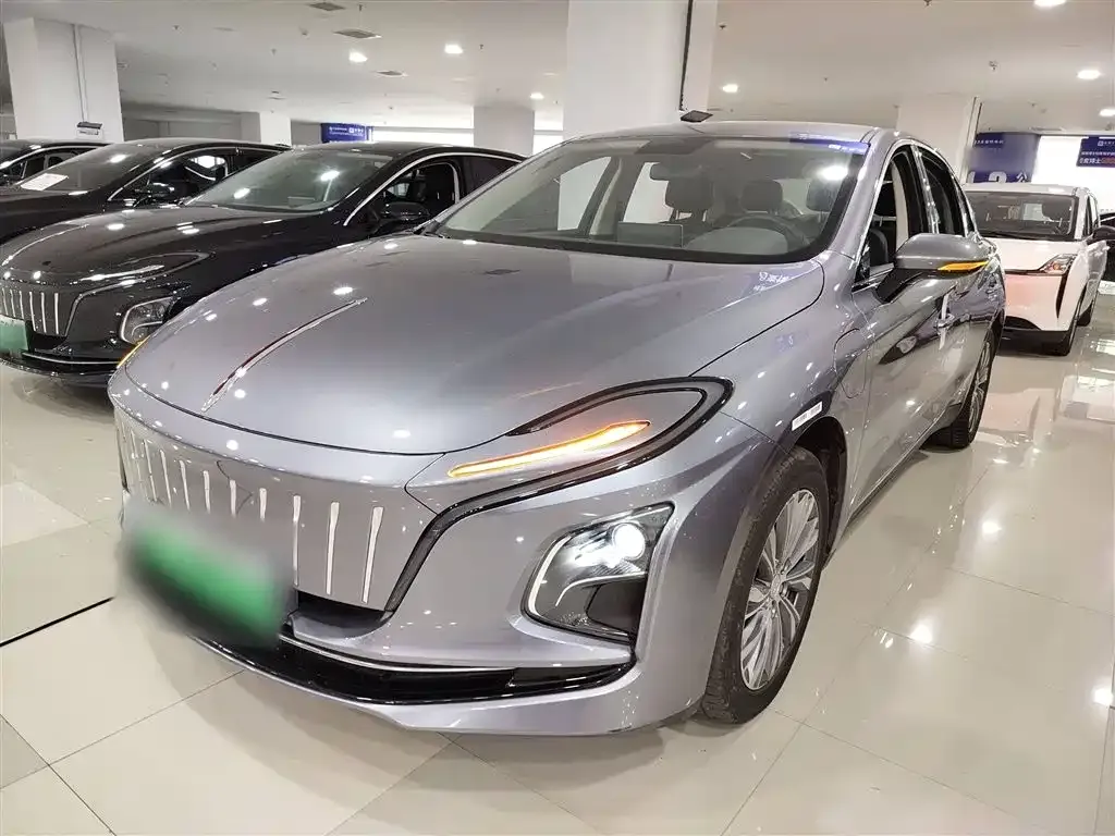 Hongqi E-QM5 2024 из CN, фото 1
