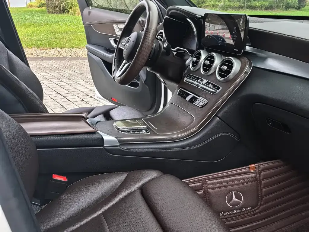 Mercedes-Benz GLC 2021 из CN, фото 9
