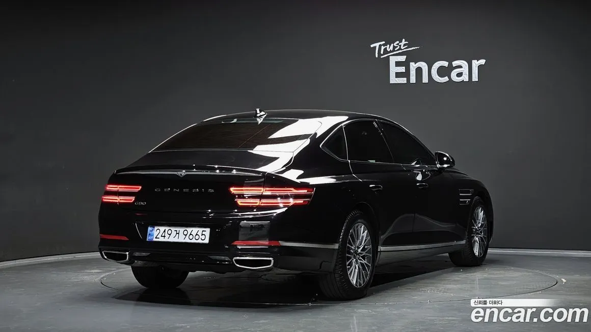 Genesis G80 — фото 2