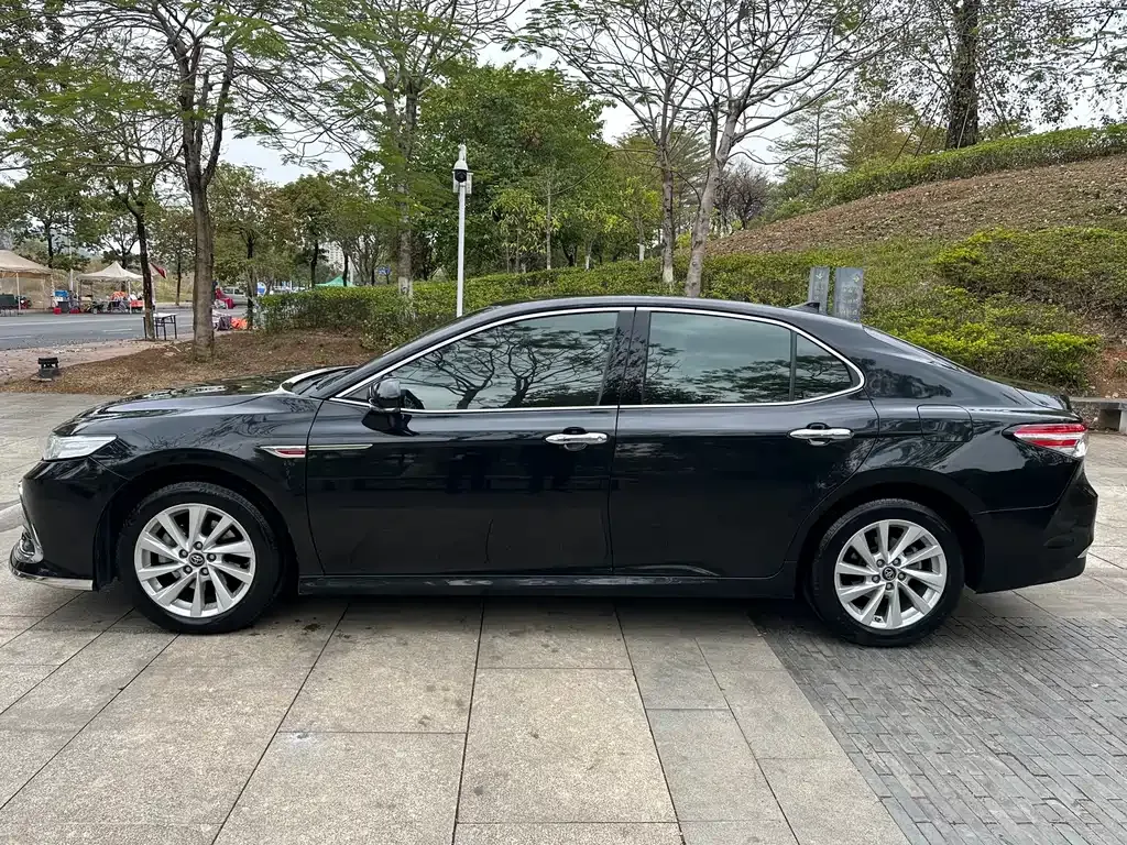 Toyota Camry 2022 из CN, фото 7