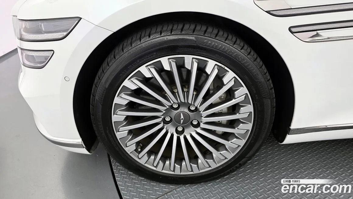 Genesis G80 — фото 5
