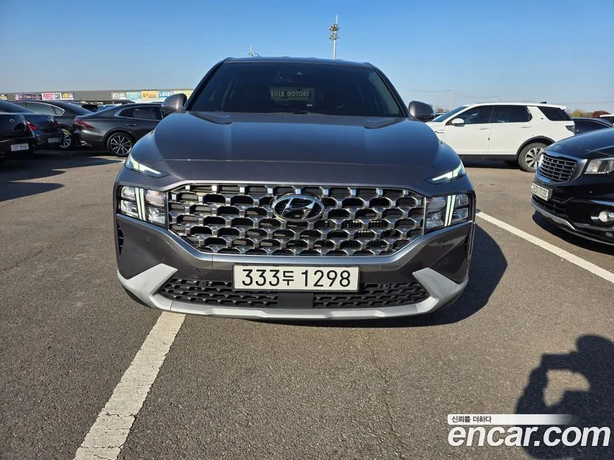 Hyundai Santafe — фото 1