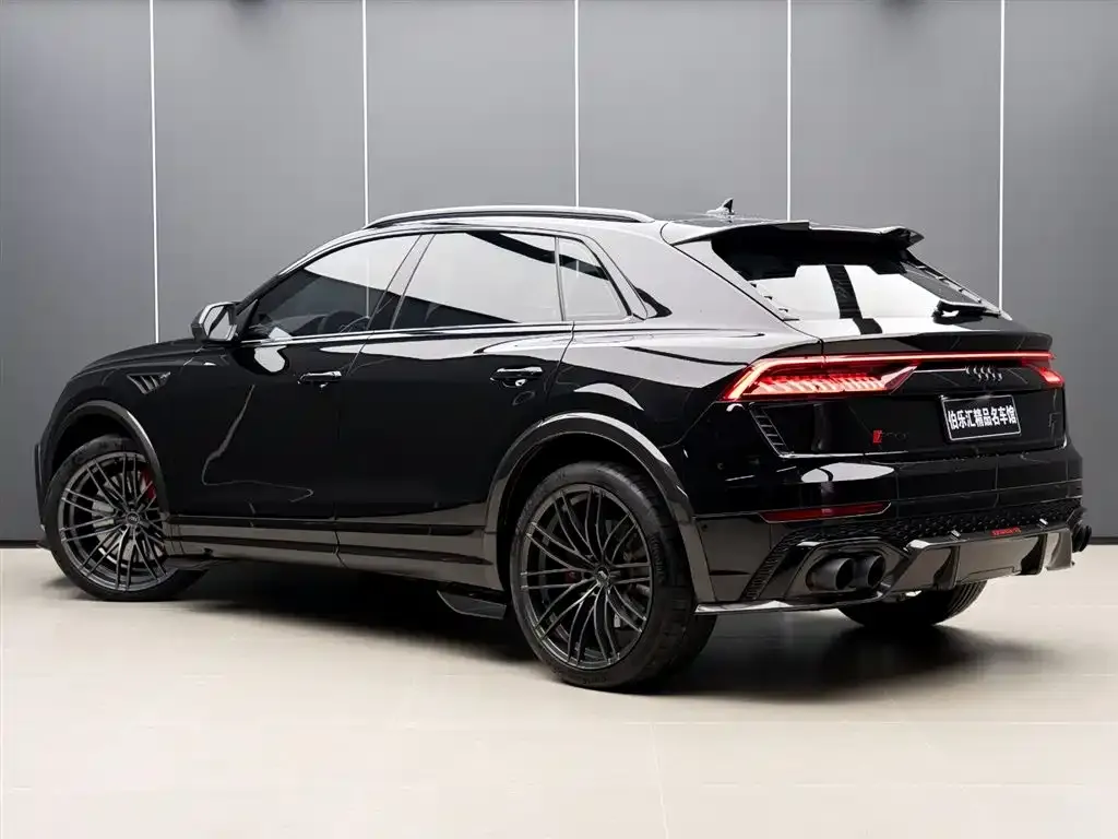 Audi RS Q8 2022 из CN, фото 5