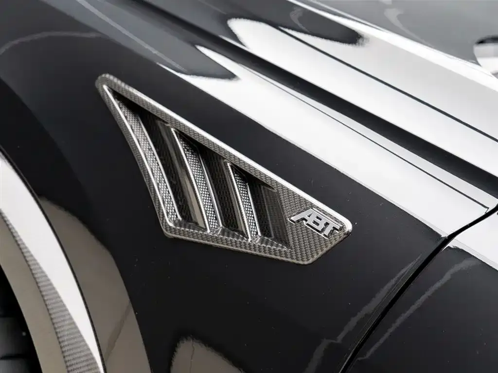 Audi RS Q8 2022 из CN, фото 8