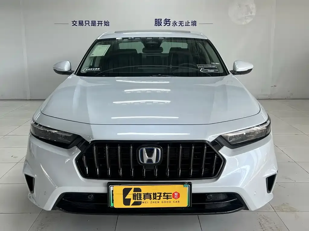 Honda Inspire PHEV 2025 из CN, фото 2