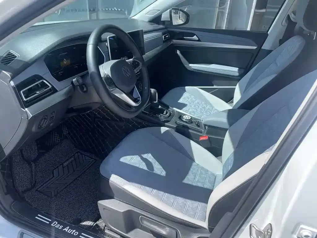 Volkswagen Lavida 2023 из CN, фото 7