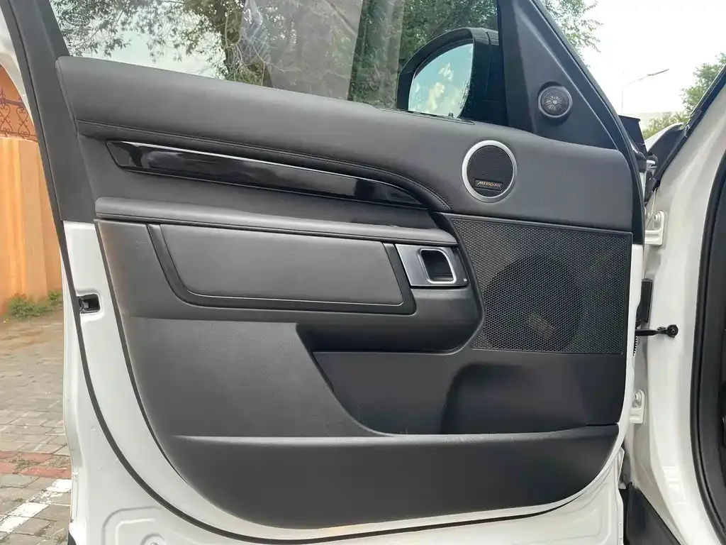 Land Rover Discovery 2024 из CN, фото 10