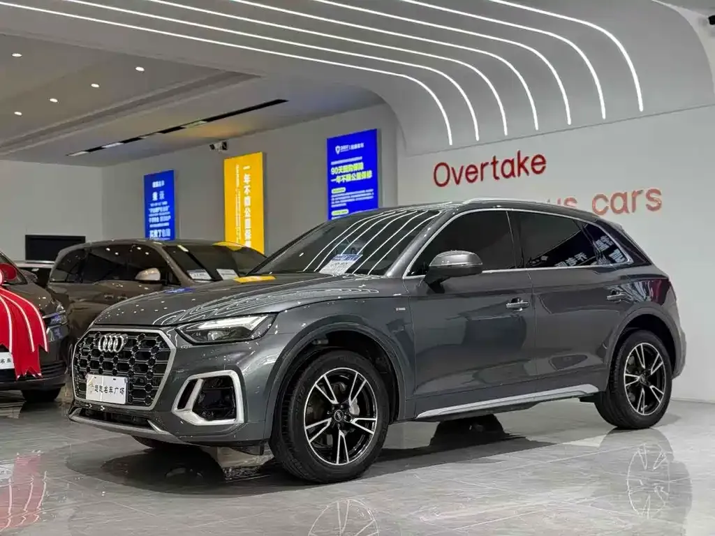 Audi Q5L 2022 из CN, фото 1