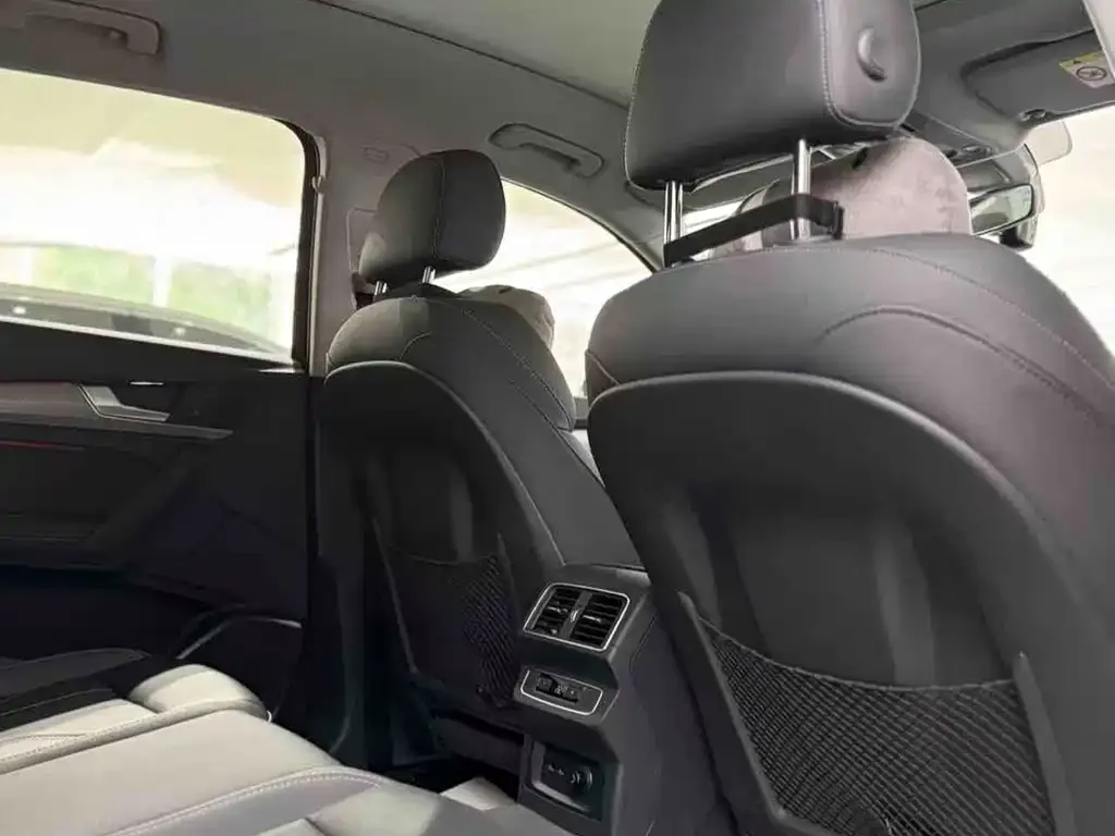 Audi Q5L 2022 из CN, фото 10