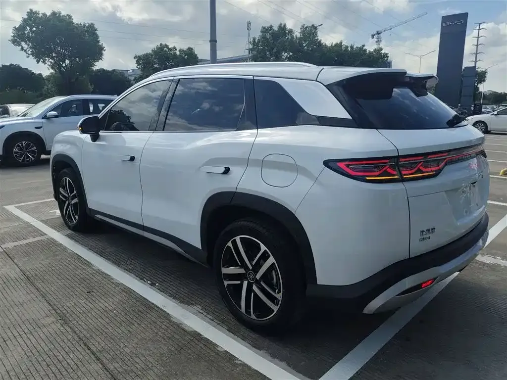 BYD L DM-i 2024 из CN, фото 5