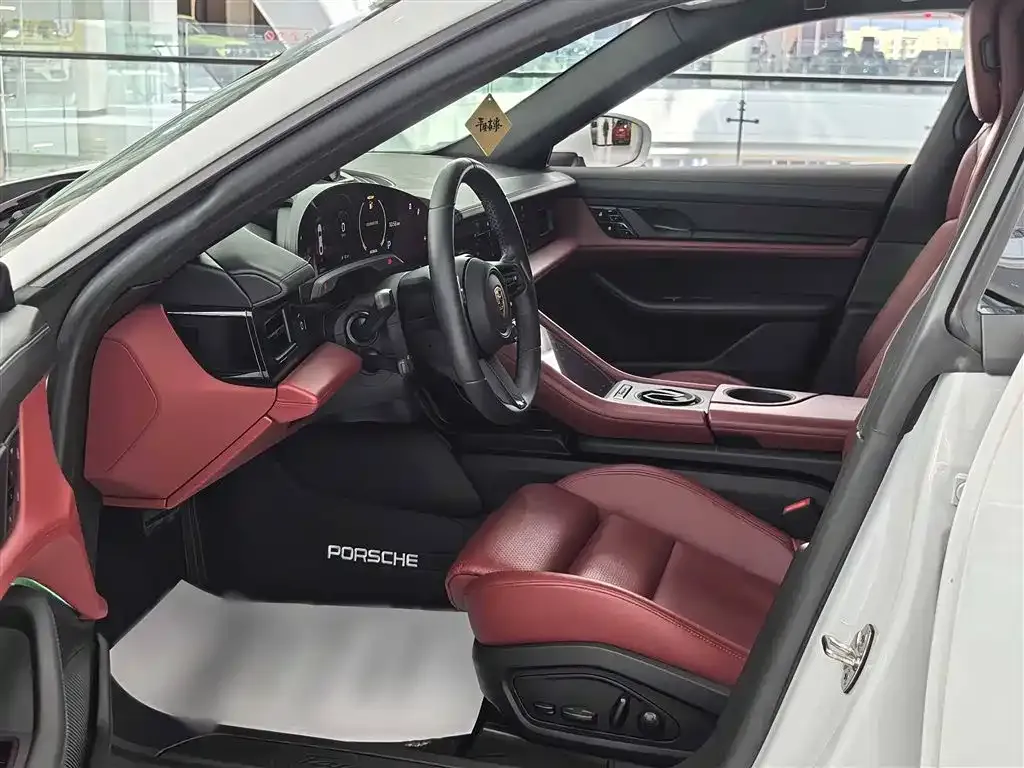 Porsche Taycan 2021 из CN, фото 2